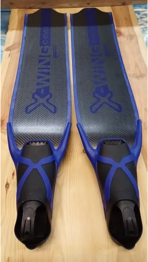 Aletas de carbono mares