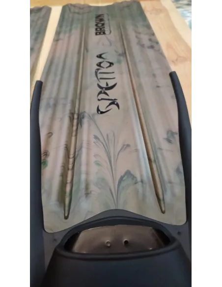 Aletas spetton brown