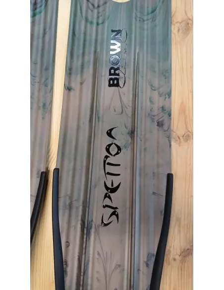 Aletas spetton brown