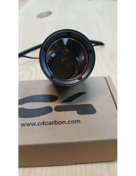 LINTERNA C4 CARBON