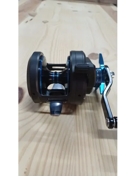 CARRETE DAIWA SALTIST 35H MAS TRENZADO DE REGALO