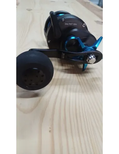 CARRETE DAIWA SALTIST 35H MAS TRENZADO DE REGALO