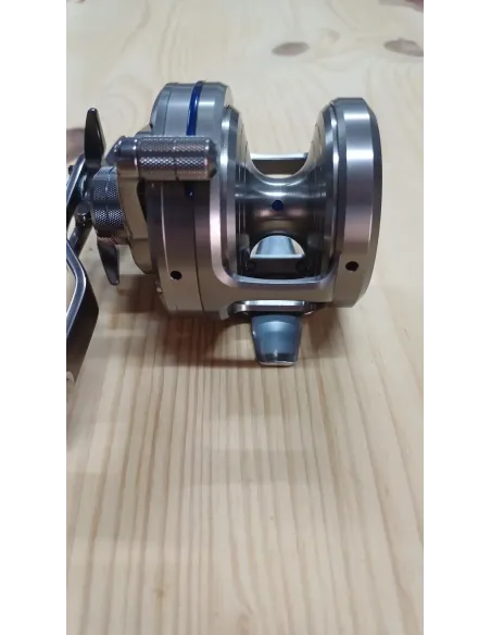 CARRETE DAIWA SALTIGA 35NH L MAS TRENZADO DE REGALO