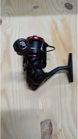 CARRETE OKUMA CEYMAR 1000 MAS HILO DE REGALO