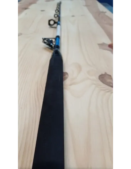 Daiwa tanacom 1200 + caña rapada + trenzado